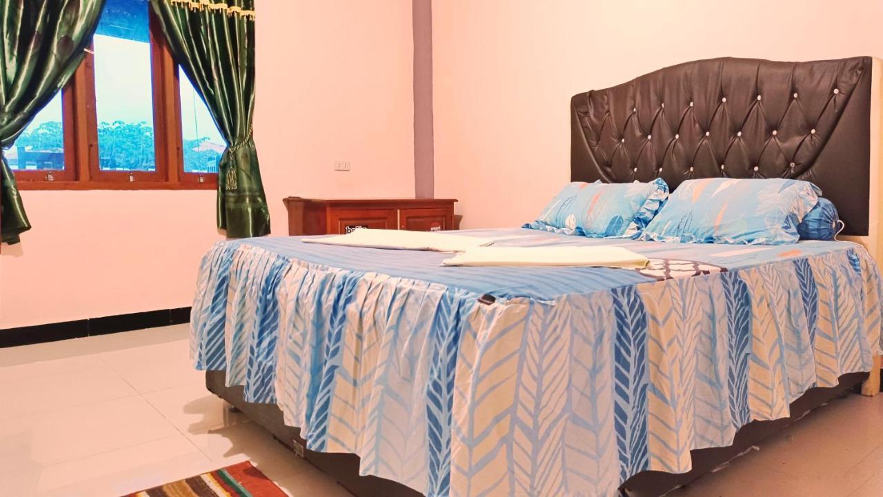 Raffiel Nias Apartamento Lagudri Exterior foto